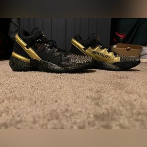 Nike basketball shoes